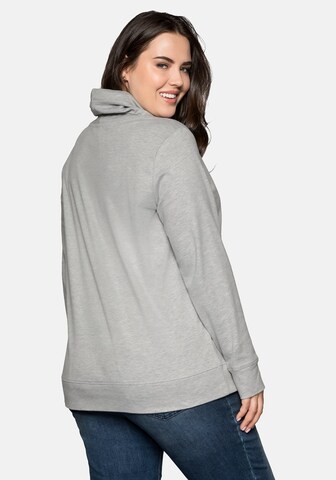 SHEEGO Sweatshirt in Grau