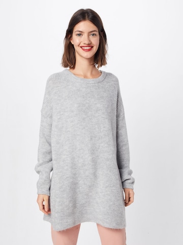 pelēks ABOUT YOU "Oversize" stila džemperis 'Mina': no priekšpuses