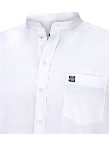 Coupe regular Chemise 'Kallu' Jan Vanderstorm en blanc