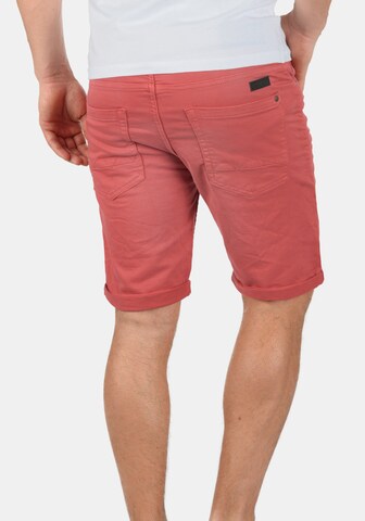 BLEND Regular Jeansshorts 'Diego' in Rot