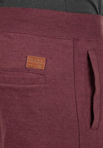 BLEND - Tapered Pantalón 'Tilo' en rojo