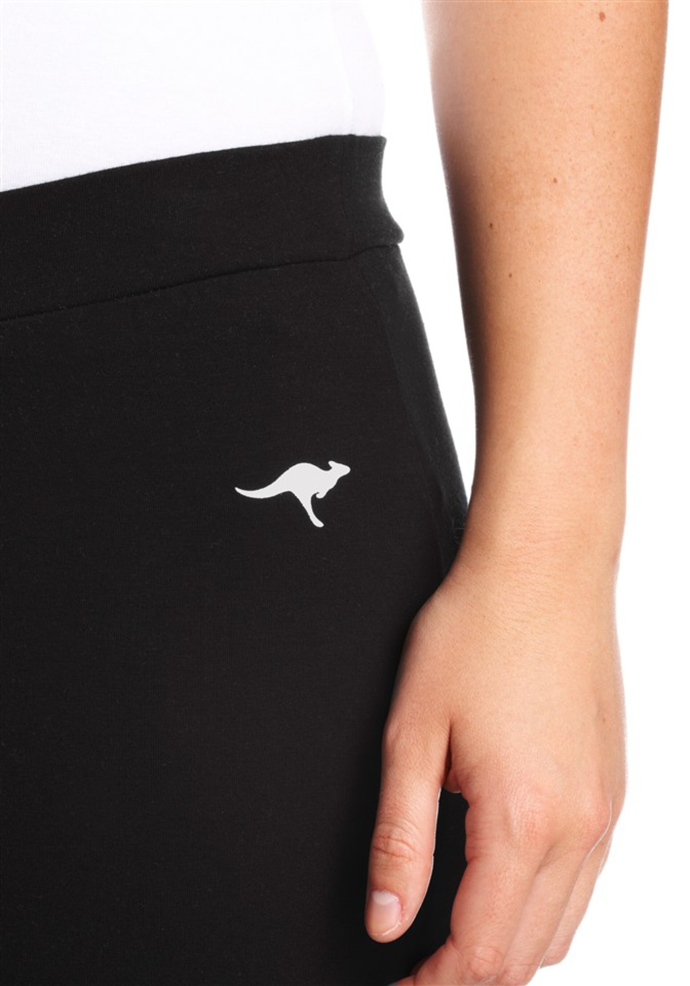KangaROOS Flared Jazzpants in Schwarz
