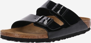 Zoccoletto 'Arizona' di BIRKENSTOCK in nero: frontale