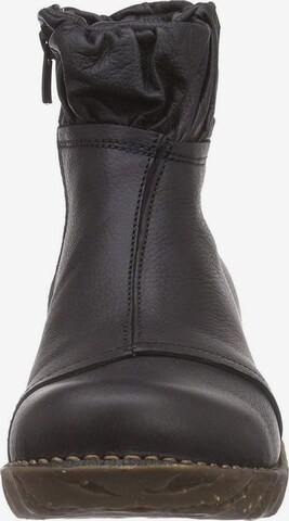 EL NATURALISTA Stiefel in Schwarz