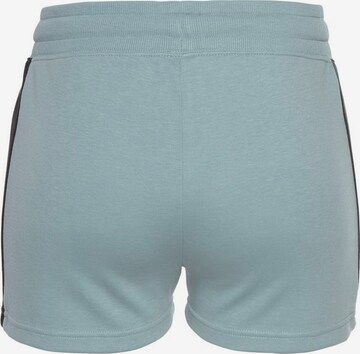 BENCH Regular Shorts in Blau