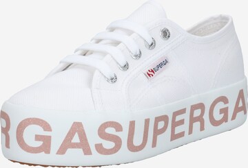 SUPERGA Σνίκερ χαμηλό '2790' σε λευκό: μπροστά