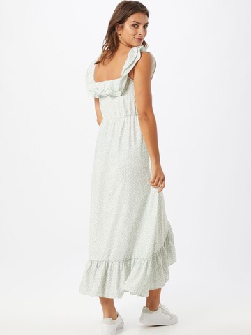 NA-KD Kleid in Grün