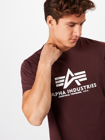 ALPHA INDUSTRIES Μπλουζάκι σε κόκκινο