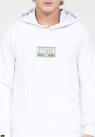 PLUS EIGHTEEN Sweatshirt in Wit