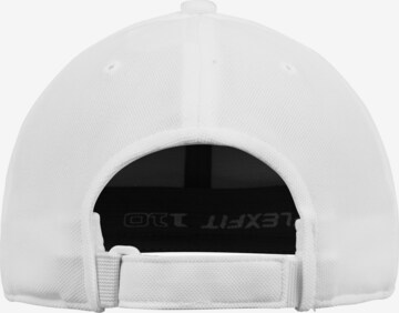 Cappello da baseball di Flexfit in bianco