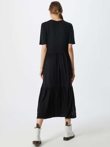 Rochie 'Dalila Frosty' de la JDY pe negru