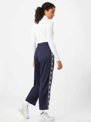 regular Pantaloni sportivi 'Vector' di Reebok in blu