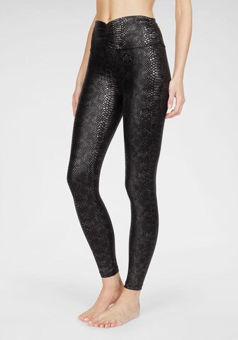 LASCANA Skinny Leggings in Zwart: voorkant