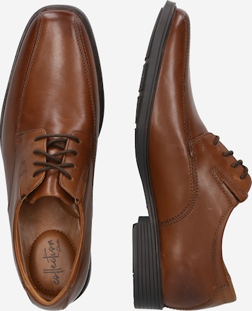 CLARKS Veterschoen 'Tilden Walk' in Bruin: zijkant