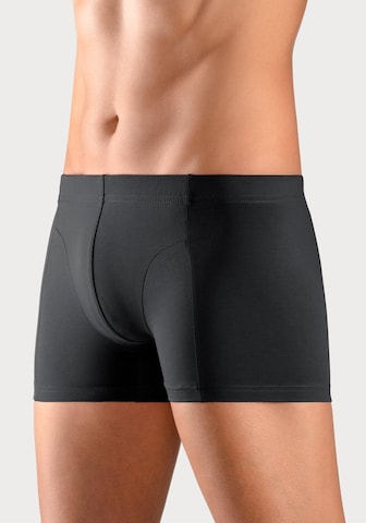 BENCH Boxershorts in Zwart: voorkant