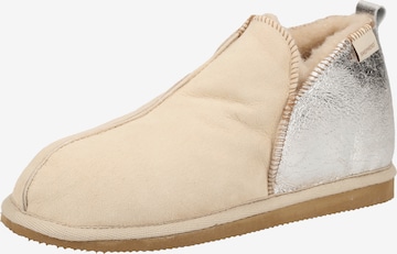 SHEPHERD Huisschoenen in Beige: voorkant