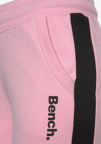 BENCH Tapered Pyjamasbukser i pink