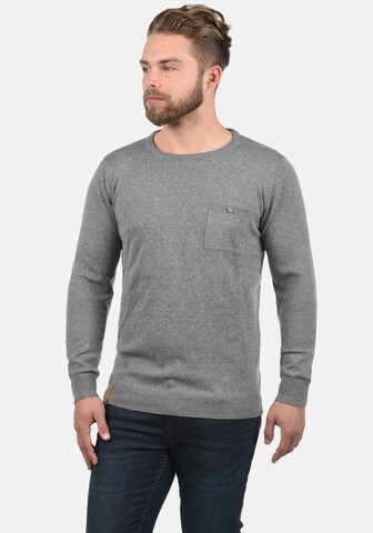 INDICODE JEANS Strickpullover 'Demarcus' in Grau: predná strana