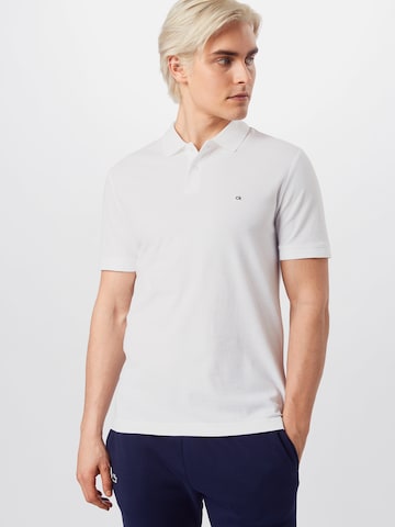 Calvin Klein - Camiseta en blanco: frente