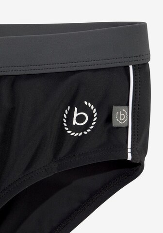 bugatti Badeshorts 'Birk' in Schwarz