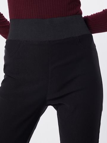 Skinny Pantaloni di Freequent in nero