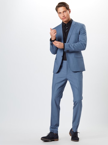 HUGO Slimfit Puku värissä sininen