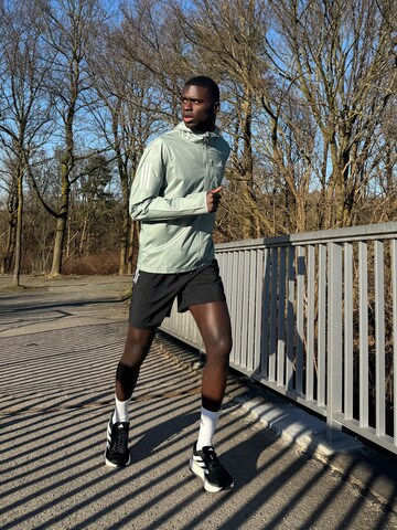 Runner’s Pulse Look by adidas Performance
