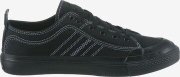 Sneaker bassa 'S-Astico low lace' di DIESEL in nero