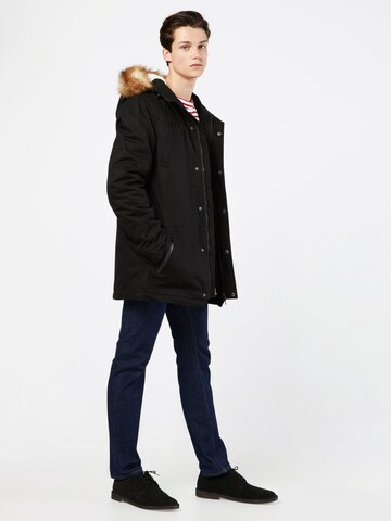 Urban Classics - Parka de inverno em preto