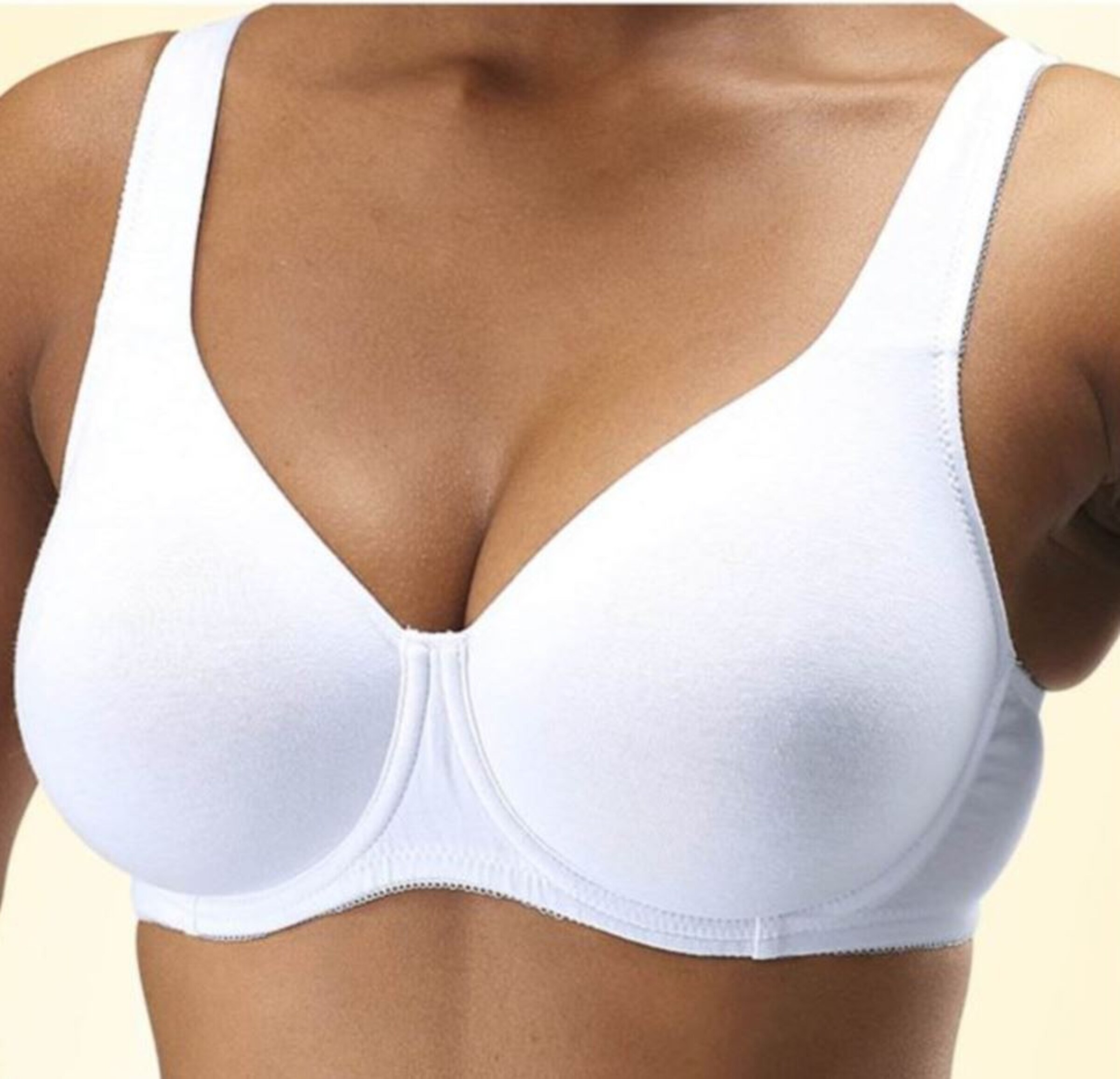 PETITE FLEUR - T-Shirt-BH in schwarz