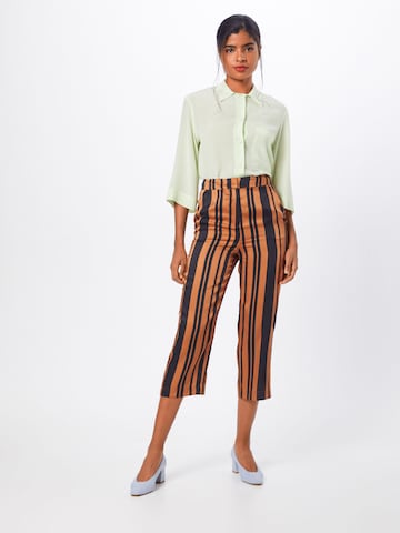 regular Pantaloni 'Mollie' di SOAKED IN LUXURY in marrone