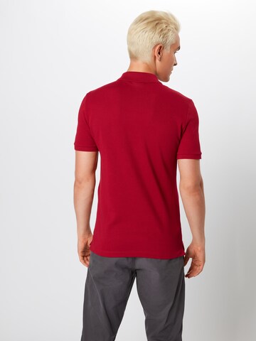 LACOSTE Slim fit Μπλουζάκι σε κόκκινο: πίσω