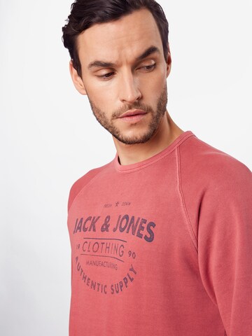 JACK & JONES Regular Fit Sweatshirt in Rot