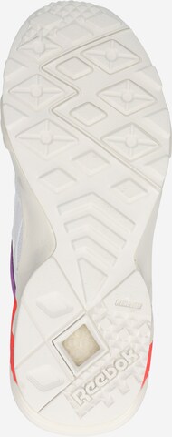 Baskets basses 'Aztrek double Mix' Reebok en blanc : en bas