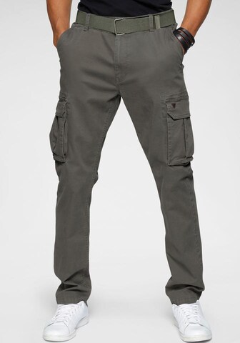 H.I.S Regular Cargo Pants in Green: front