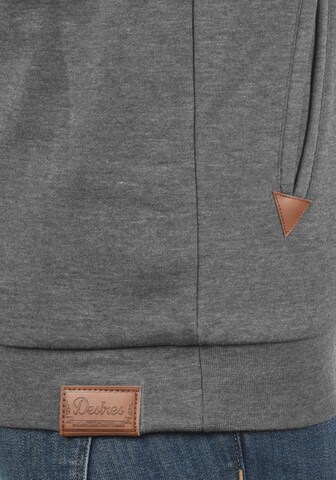DESIRES Sweatjacke 'Vicky Pile-Zip' in Grau