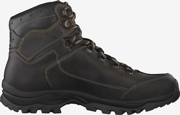 MEINDL Boots 'Vakuum Ultra' in Brown