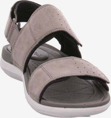 CLARKS Sandale in Grau