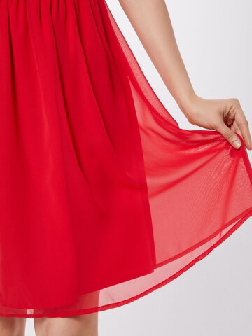 Robe de cocktail s.Oliver en rouge