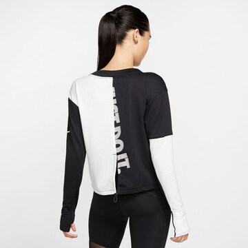 NIKE Functioneel shirt 'Icon Clash' in Zwart