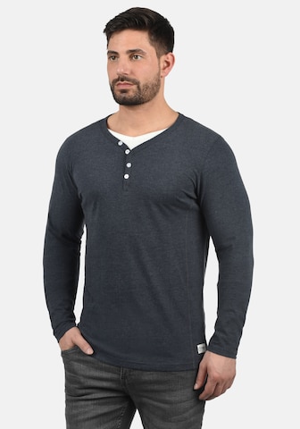 T-Shirt 'Doriano' !Solid en bleu : devant