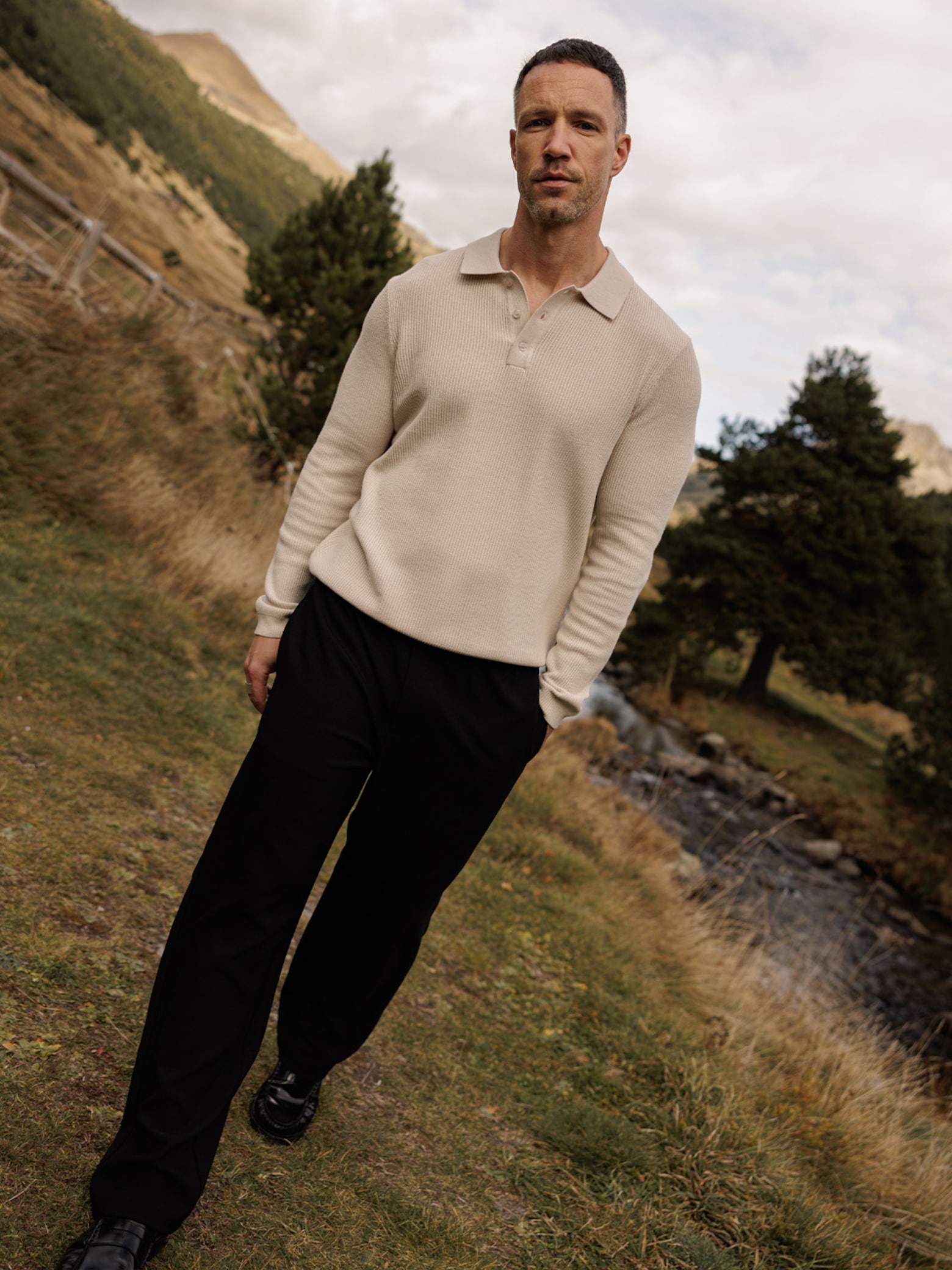 Where Mountains Meet Streetstyle DAN FOX APPAREL