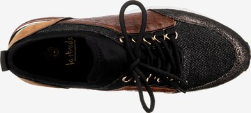 LA STRADA Sneakers in Brown