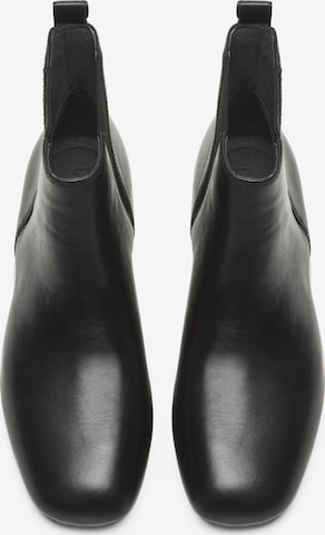 CAMPER Chelsea Boots 'Casi' in Black