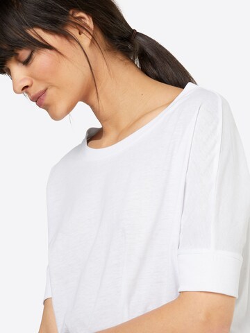 T-shirt QS en blanc