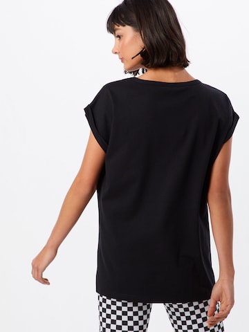 Urban Classics - Camiseta en negro: atrás