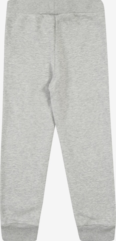 Tapered Pantaloni de la GAP pe gri: spate