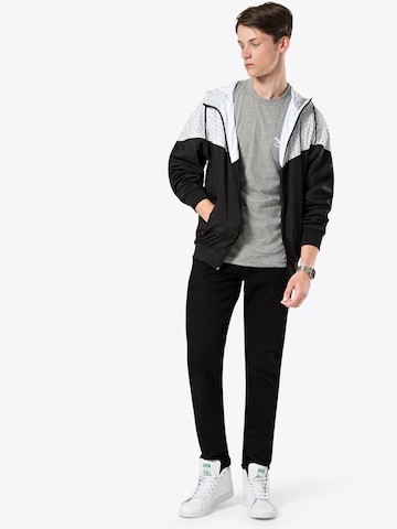 T-Shirt Iriedaily en gris