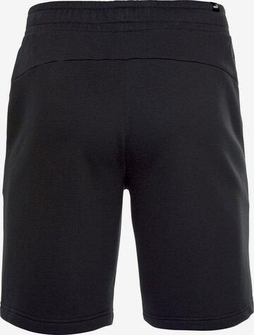 PUMA Regular Shorts in Schwarz