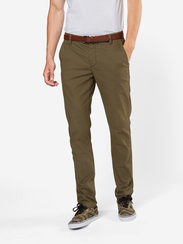 Review Regular Chino 'STR BELT' in Grün: Vorderseite